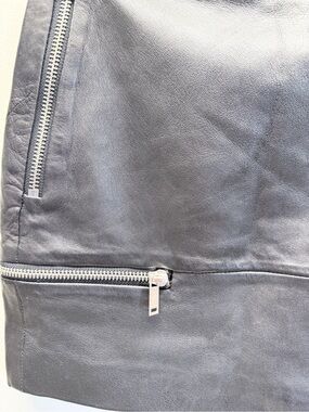 XS Leather Zara Black Mini Skirt with Zipper Accents 🔥 27” Waist